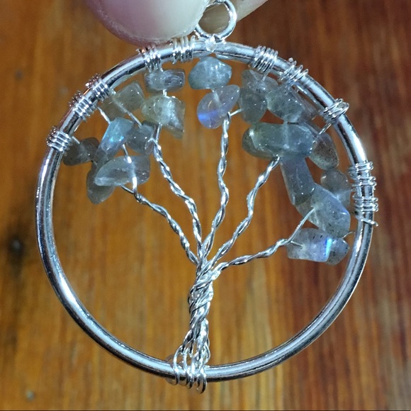 Labradorite Tree of Life Pendant - Picture 5 of 8